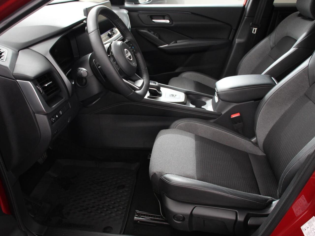 Nissan QASHQAI 1.3 MHEV Automaat N-Connecta | Navigatie | Climate Control | Sfeerverlichting | Camera 360 | Led | Dab | Verwarmde voorstoelen | Adaptive Cruise Control | Digitale Cockpit | Lichtmetalen Velgen