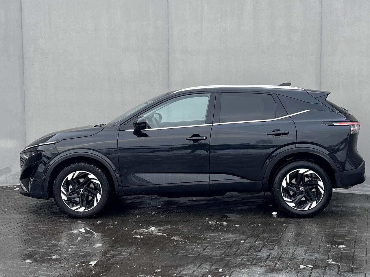 Nissan QASHQAI 1.3 MHEV Xtronic N-Connecta Automaat / Fabrieksgarantie tot 05-2028 / 1.800 kg trekgewicht / Navigatie / Cold Pack / Stuur-, stoel- en voorruitverwarming / Apple Carplay Android / 18" LM wielen /