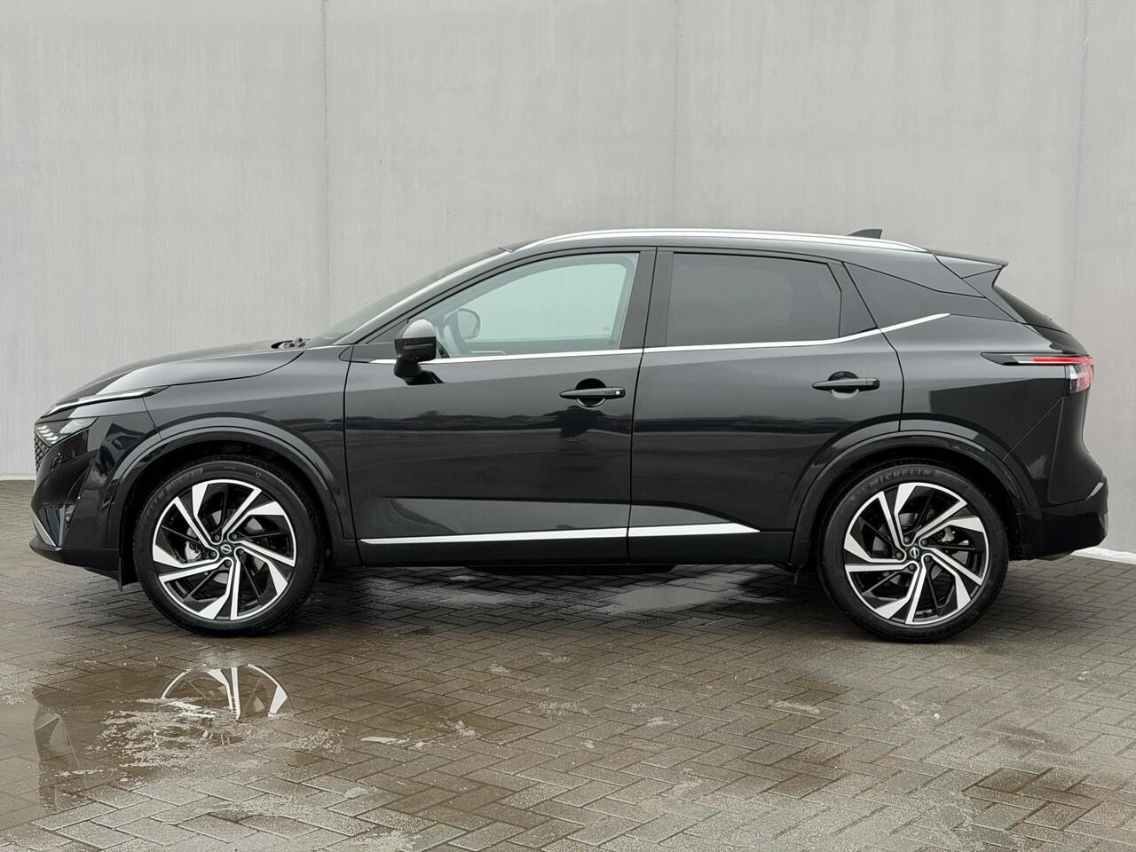 Nissan QASHQAI 1.3 MHEV Xtronic Tekna Plus / Fabrieksgarantie tot 03-2028 / Panoramadak / HUD / Trekgewicht 1800 kg / Elektrische achterklep / Stoel met massage functie / Rondomzicht camera / Stuur-, Stoel en Voorruit verwarming / Bose Audio Systeem / 360 Camera /