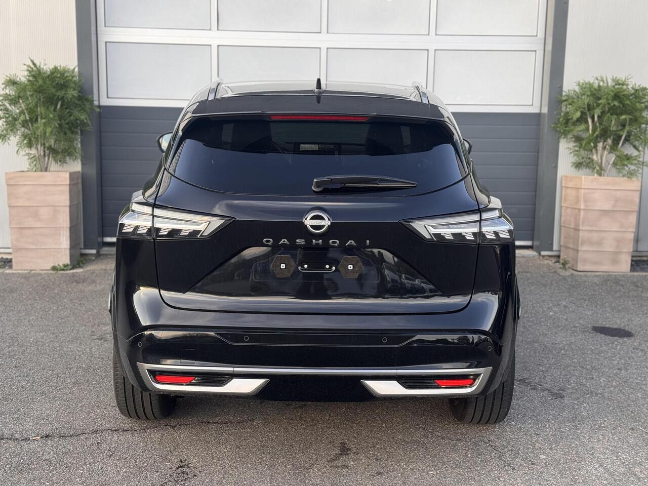 Nissan QASHQAI 1.3 Tekna /360 CAMERA / PANO /HEAD UP / MASSAGE STOEL /