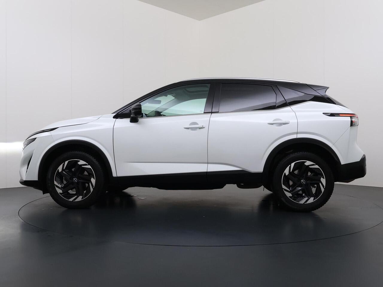 Nissan QASHQAI 1.3 MHEV Xtronic N-Connecta VAN ¤ 35.900,- VOOR ¤ 31.877,- UW LENTEVOORDEEL ¤ 4.023,-! | 1.3 MHEV Xtronic N-Connecta | FABRIEKSGARANTIE| PANO| VOORRUITVERWARMING| STOEL + STUUR VERWARMING| 360 CAMERA| DODE HOEK| HEAD-UP| ELEK. ACHTERKLEP