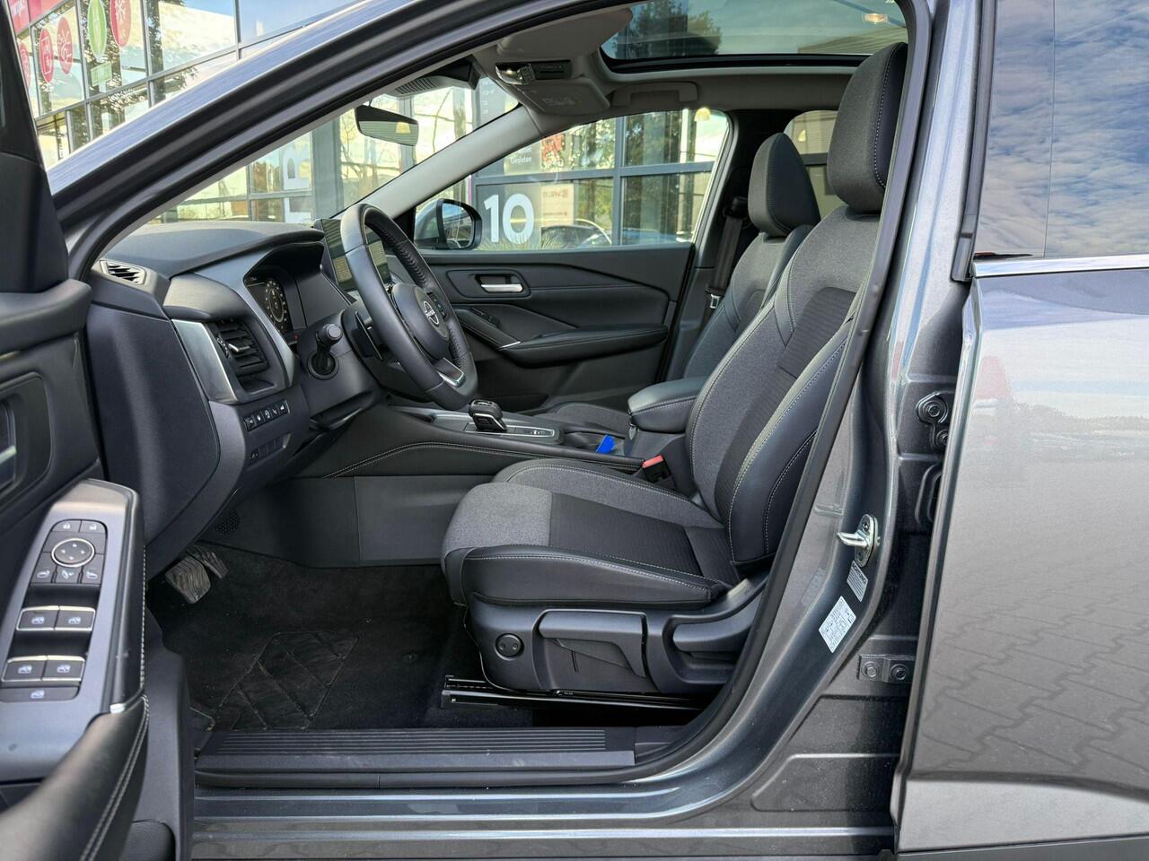 Nissan QASHQAI 1.3 MHEV Xtronic N-Connecta *Design & Easy Pack*