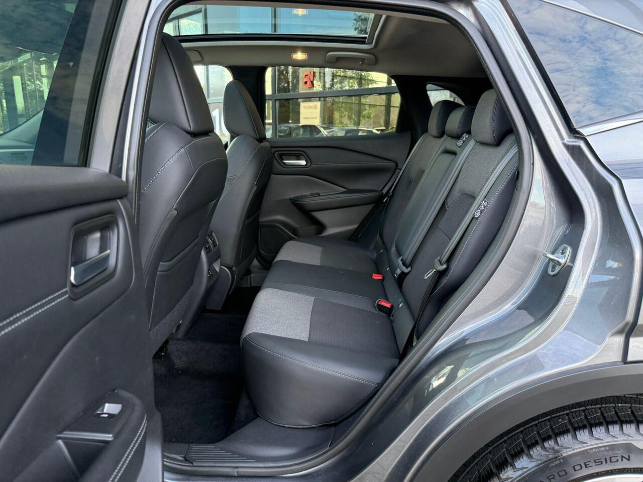 Nissan QASHQAI 1.3 MHEV Xtronic N-Connecta *Design & Easy Pack*