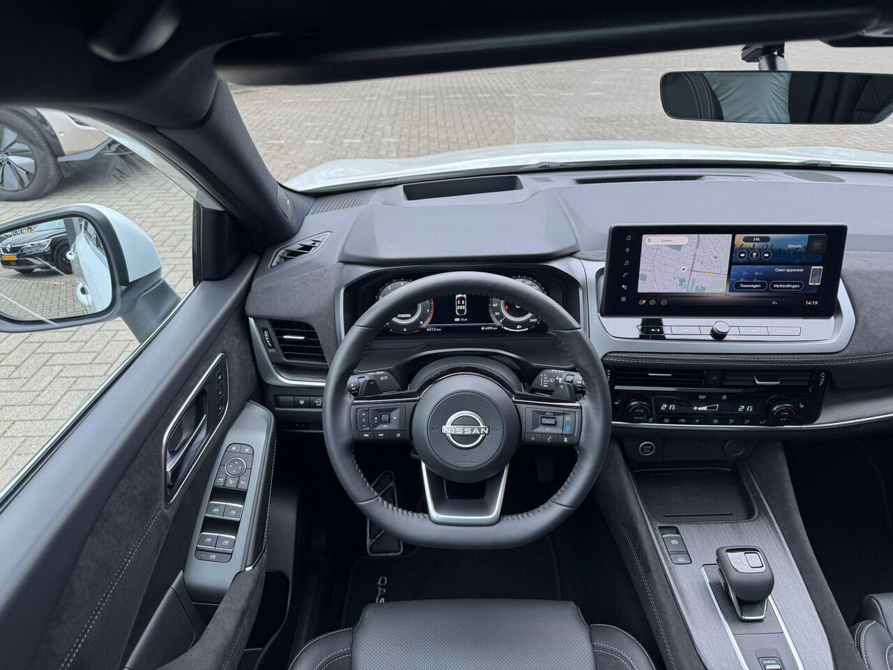 Nissan QASHQAI MHEV 158 Xtronic Tekna Plus | AUTOMAAT | PANORAMADAK | COLD PACK | MASSAGESTOELEN | 20 INCH |