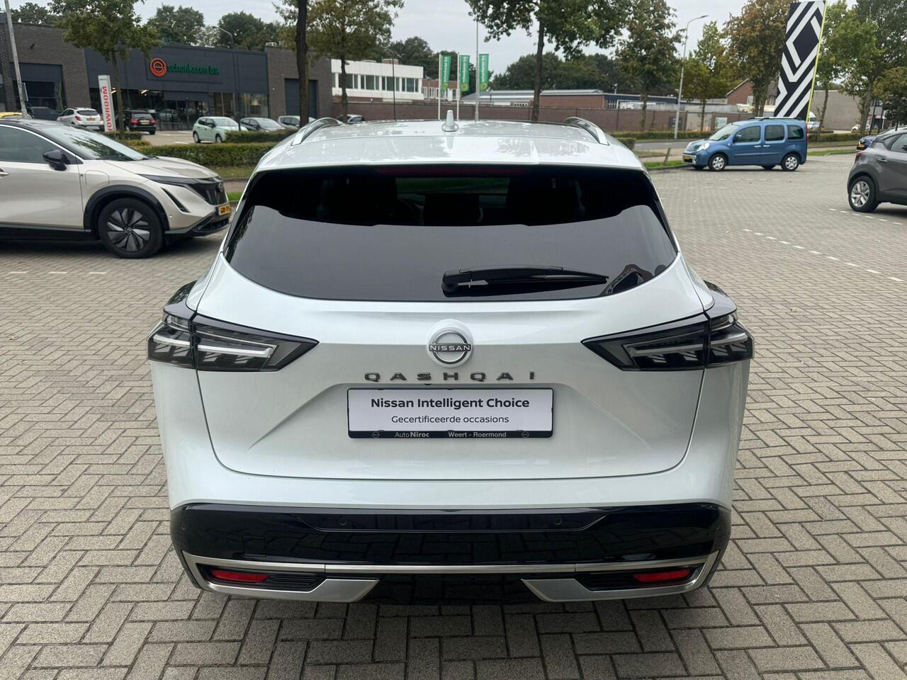 Nissan QASHQAI MHEV 158 Xtronic Tekna Plus | AUTOMAAT | PANORAMADAK | COLD PACK | MASSAGESTOELEN | 20 INCH |