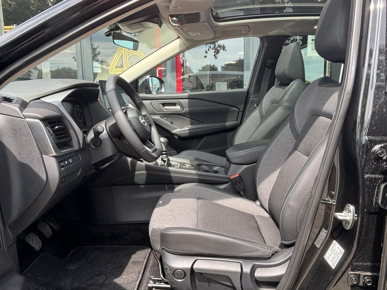 Nissan QASHQAI MHEV 140 MT N-Connecta | PANORAMADAK | COLD PACK | DEMOVOORDEEL | BTW-AUTO |