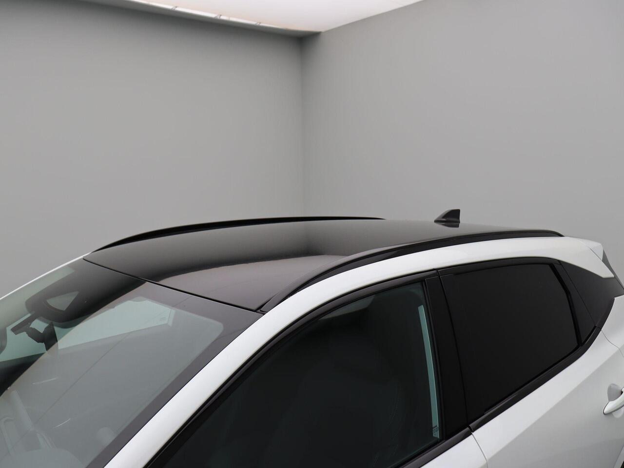 Nissan QASHQAI 158pk MHEV Xtronic N-Connecta | Stoel Stuur Verwarming | Climate Control | Adaptive Cruise Control | Lichtmetalen velgen |