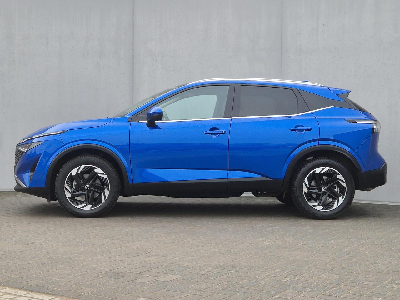 Nissan QASHQAI 1.3 MHEV Xtronic N-Connecta Automaat / Fabrieksgarantie tot 03-2028<100.000 / All season banden / 1.800 kg trekgewicht / Panoramadak / Elektrische klep / Head Up Display / Camera 360° / Cold pack & Pack Easy / Stuur-, stoel- en voorruitverwarming / Appl