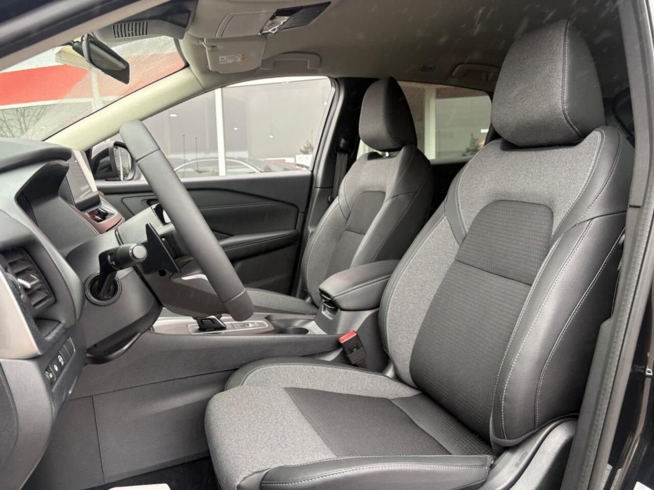 Nissan QASHQAI 1.3 MHEV N-CONNECTA NIEUW ! AUT. BJ 12-2025 360CAMERA NAVI CARPLAY