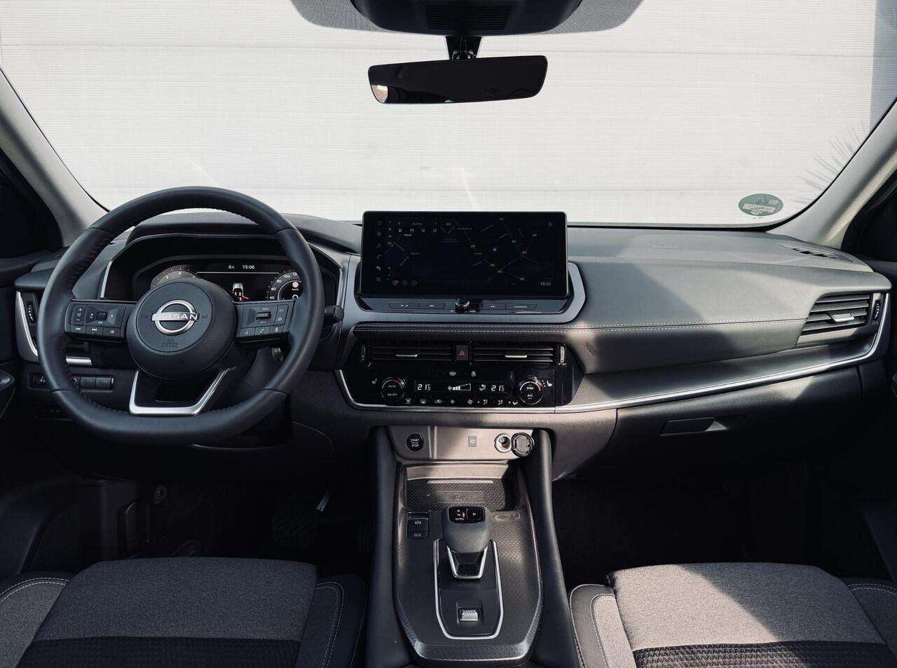Nissan QASHQAI 1.3 MHEV Xtronic Business Executive