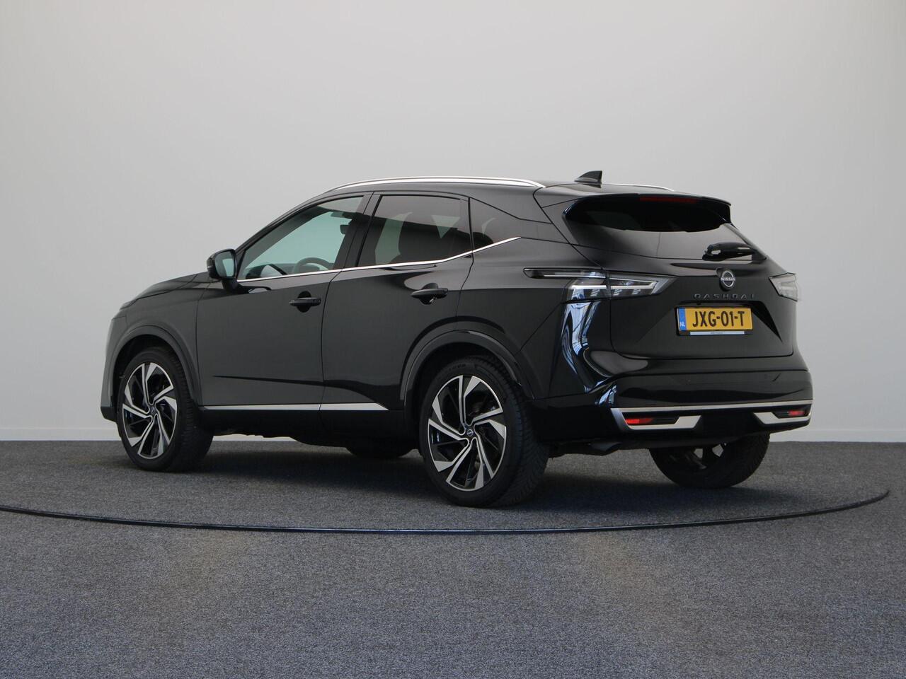 Nissan QASHQAI 158pk MHEV Xtronic Tekna Plus | Panorma dak | Lederen bekleding | BOSE audio | Rondomzicht camera | Sfeerverlichting | Pilot Assist | 1800KG trekgewicht! |