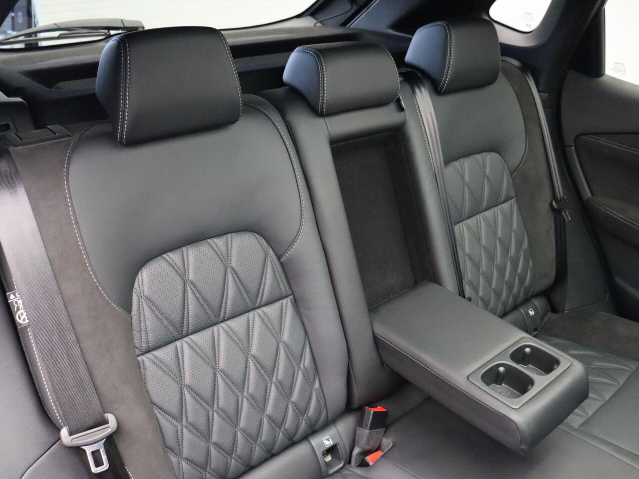 Nissan QASHQAI 158pk MHEV Xtronic Tekna Plus | Panorma dak | Lederen bekleding | BOSE audio | Rondomzicht camera | Sfeerverlichting | Pilot Assist | 1800KG trekgewicht! |