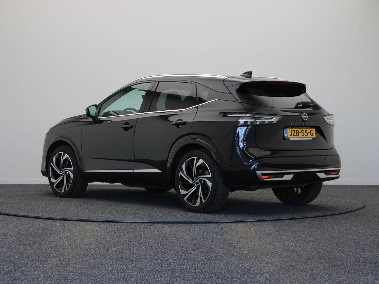 Nissan QASHQAI 158pk MHEV Xtronic Tekna Plus | Panorma dak | Lederen bekleding | BOSE audio | Rondomzicht camera | Sfeerverlichting | Pilot Assist | 1800KG trekgewicht! |