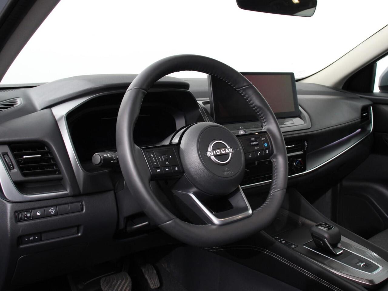 Nissan QASHQAI 1.3 MHEV Automaat N-Connecta | DEMO ! | Navigatie | Climate Control | Sfeerverlichting | Camera 360 | Led | Dab | Verwarmde voorstoelen | Adaptive Cruise Control | Digitale Cockpit | Lichtmetalen Velgen