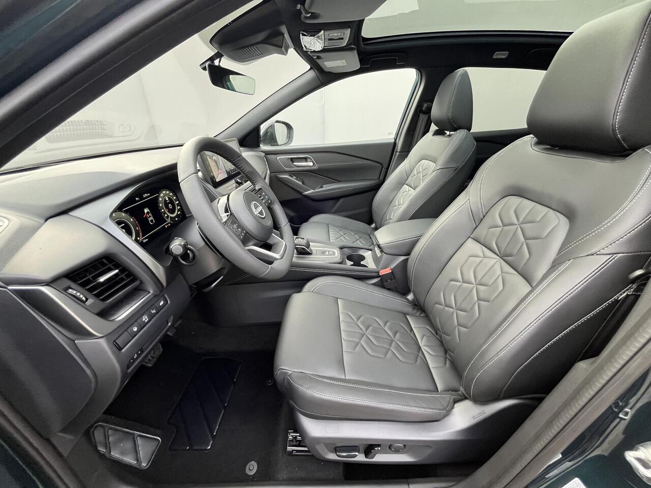 Nissan QASHQAI 1.3 MHEV Xtronic Tekna / ¤5000,- Nissan Voorraadvoordeel / Nieuw uit voorraad leverbaar! / Panoramadak / HUD / 360° Camera / Apple Carplay & Android Auto / Elektrisch Verstelbare Bestuurdersstoel met geheugenset / Google Maps Navigatie / Keyless Entry & 