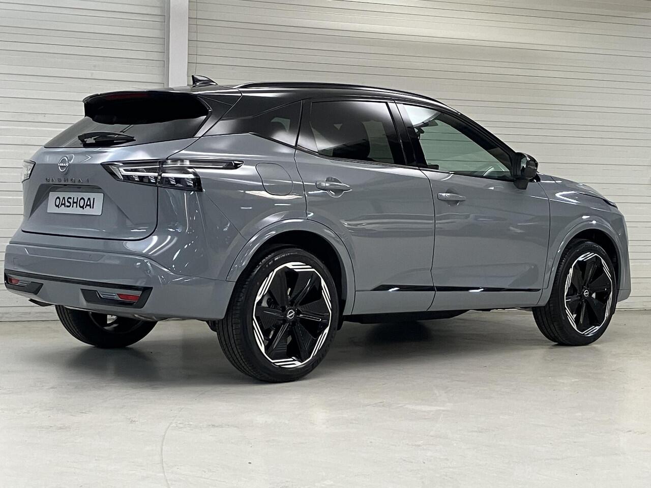 Nissan QASHQAI 1.3 MHEV Xtronic N-Design / ¤5000,- Nissan Voorraadvoordeel / Nieuw uit Voorraad Leverbaar / Panoramadak / Stoel- en Stuurverwarming / Verwarmde Voorruit /