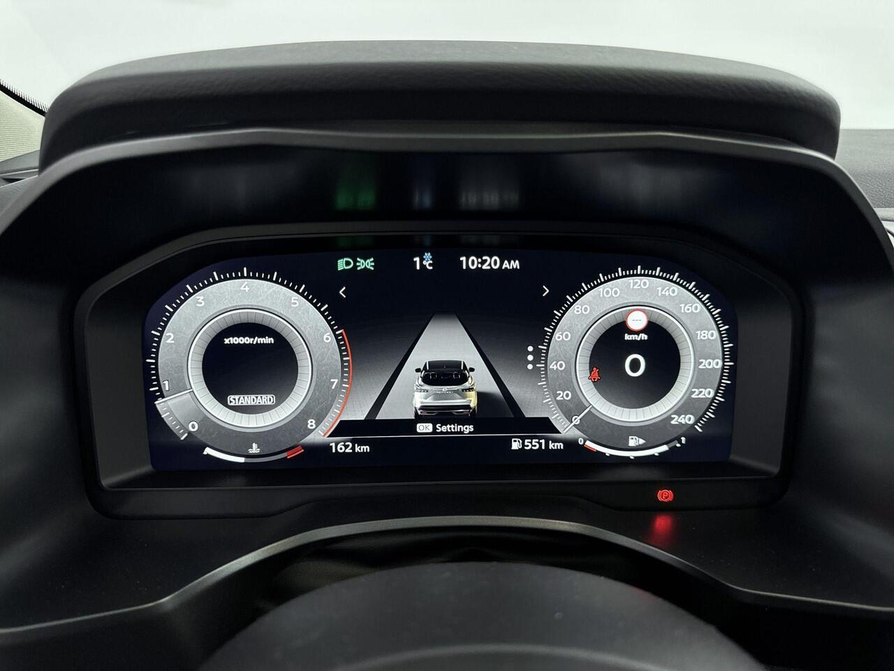 Nissan QASHQAI 1.3 MHEV Tekna | Apple Carplay & Android Auto | 360 camera | Stoel en -Stuurverwarming | Head-Up | Google NAVI | Parkeersensoren | Panoramadak