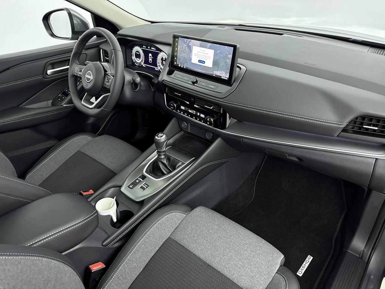 Nissan QASHQAI 1.3 MHEV Tekna | Apple Carplay & Android Auto | 360 camera | Stoel en -Stuurverwarming | Head-Up | Google NAVI | Parkeersensoren | Panoramadak