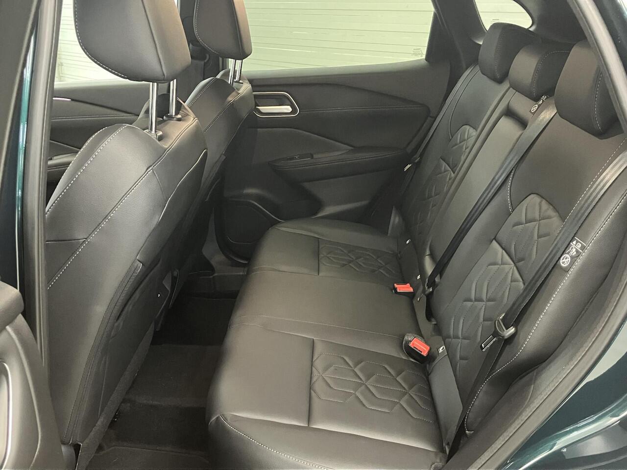 Nissan QASHQAI 1.5 e-Power Tekna / Demonstratieauto / Trekhaak / All Seasonbanden / Google Maps Navigatie / 360 Graden Camera / Adaptive Cruise Control / Lederen Bekleding / Climate Control / Elektrische Stoelverstelling met Geheugenfunctie / Elektrische Kofferbak /