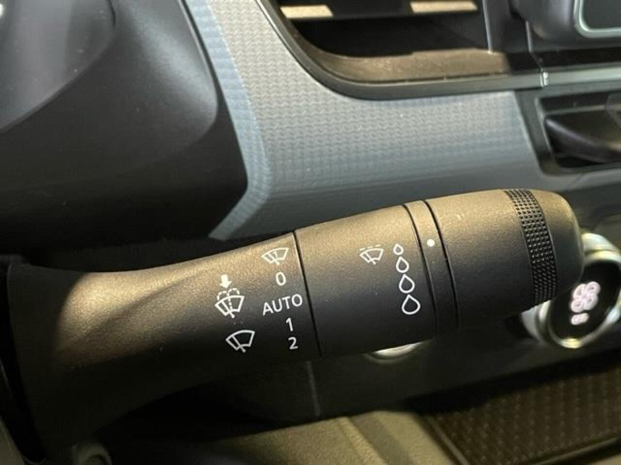 Nissan Townstar N-Connecta L1 45 kWh / climate Control / Cruise Control / Achteruitrijcamera / Apple Carplay/Android Auto / Keyless Entry & Start /