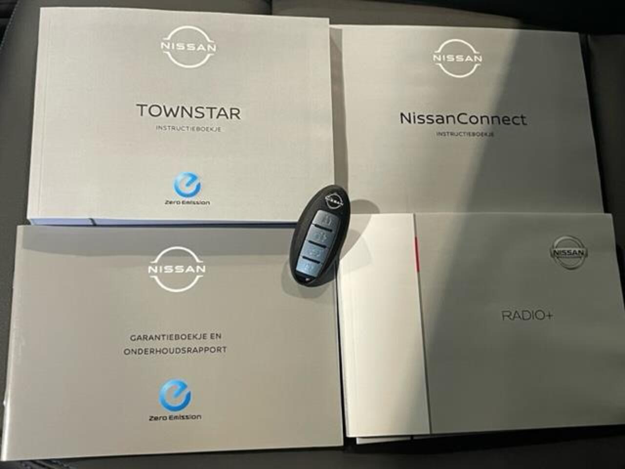 Nissan Townstar N-Connecta L1 45 kWh / climate Control / Cruise Control / Achteruitrijcamera / Apple Carplay/Android Auto / Keyless Entry & Start /