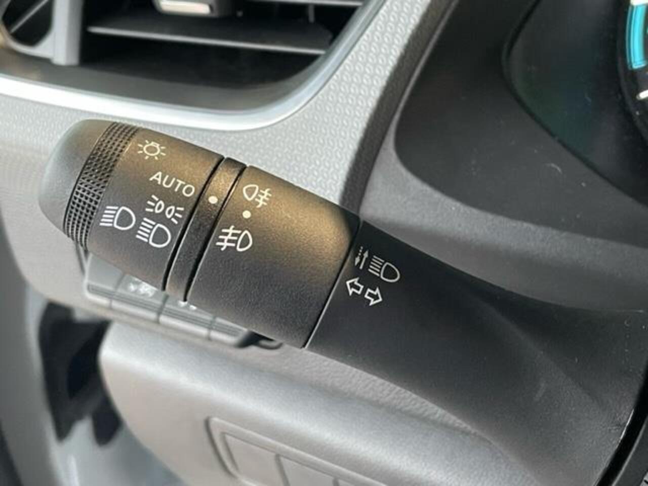 Nissan Townstar N-Connecta L1 45 kWh / climate Control / Cruise Control / Achteruitrijcamera / Apple Carplay/Android Auto / Keyless Entry & Start /