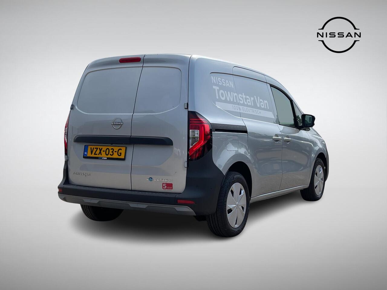 Nissan Townstar Tekna L1 44 kWh Nissan TOWNSTAR Tekna L1 45 kWh