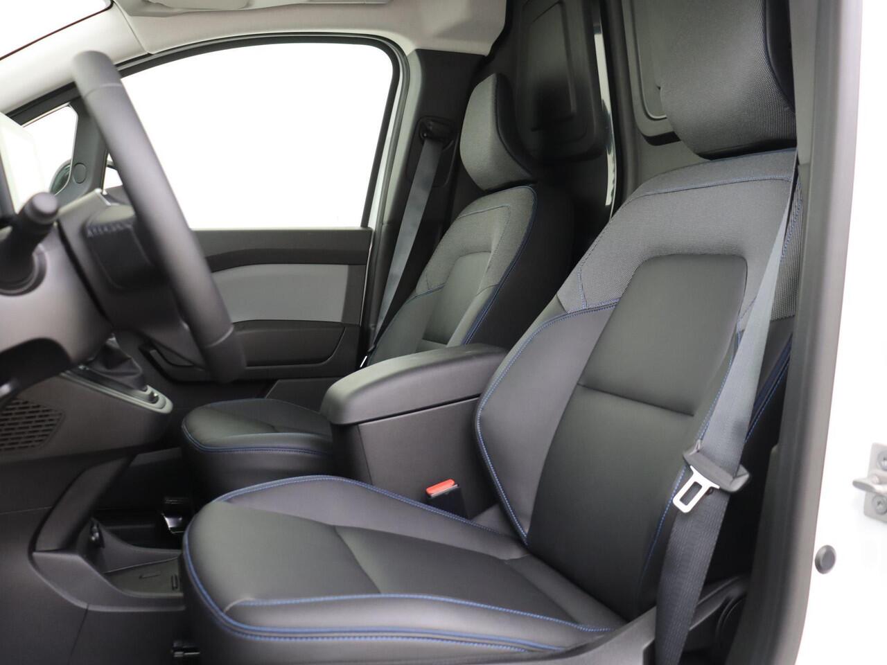 Nissan Townstar Tekna L1 44 kWh Nissan TOWNSTAR Tekna L1 45 kWh