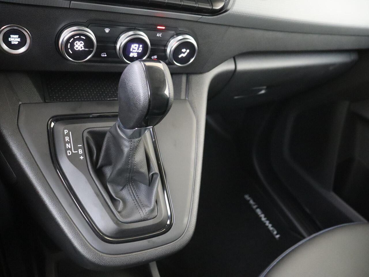 Nissan Townstar N-Connecta L1 45 kWh 122PK | Apple & Android Carplay | Achteruitrijcamera | Climate Control | Navigatie | Parkeersensoren Voor en Achter