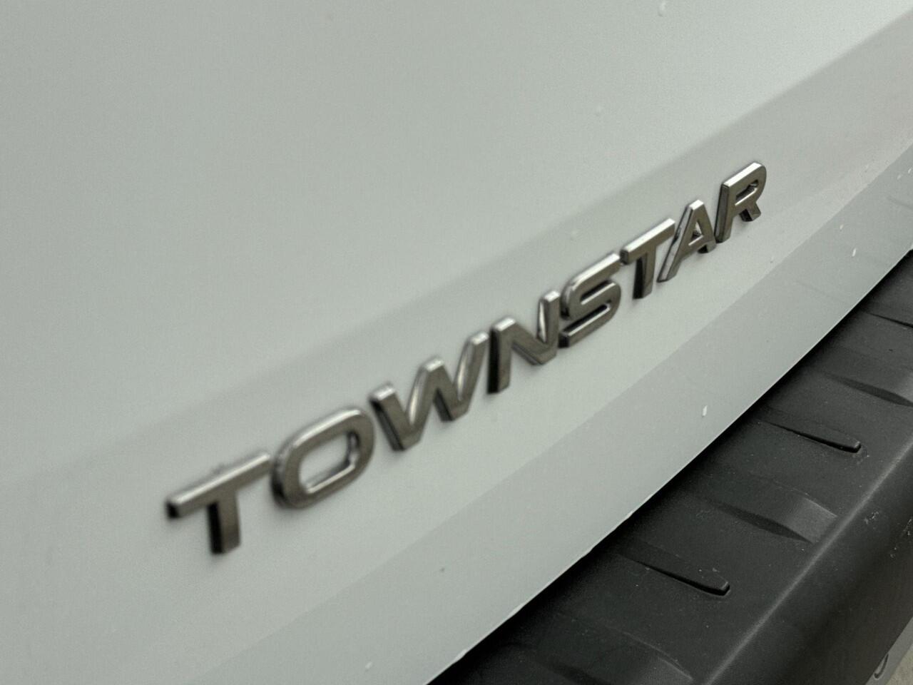 Nissan Townstar N-Connecta L1 44 kWh | Achteruitrijcamera | Parkeersensoren | Climate Control