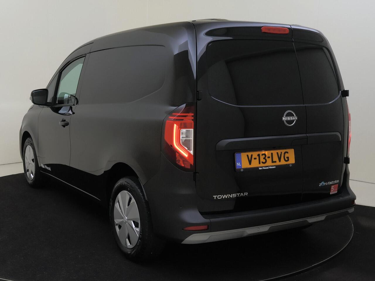 Nissan Townstar N-Connecta L1 45 kWh 122PK | Apple & Android Carplay | Achteruitrijcamera | Climate Control | Navigatie | Parkeersensoren Voor en Achter