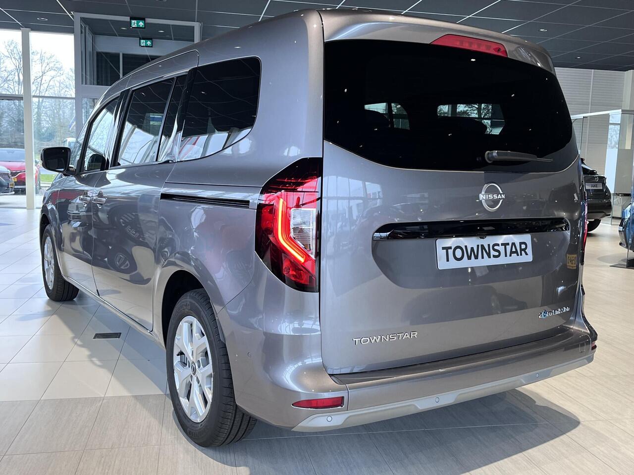 Nissan Townstar Evalia N-Connecta L2 45 kWh 7 Persoons - 1500 kilo trekgewicht - Nu met 4500,- Voorraad korting