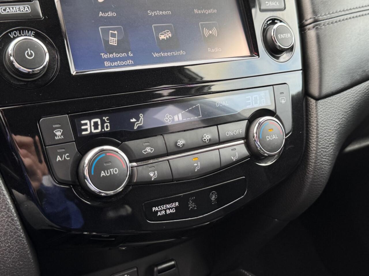 Nissan X-TRAIL 1.3 DIG-T 163PK FACELIFT NAVIGATIE CAMERA AIRCO LMV