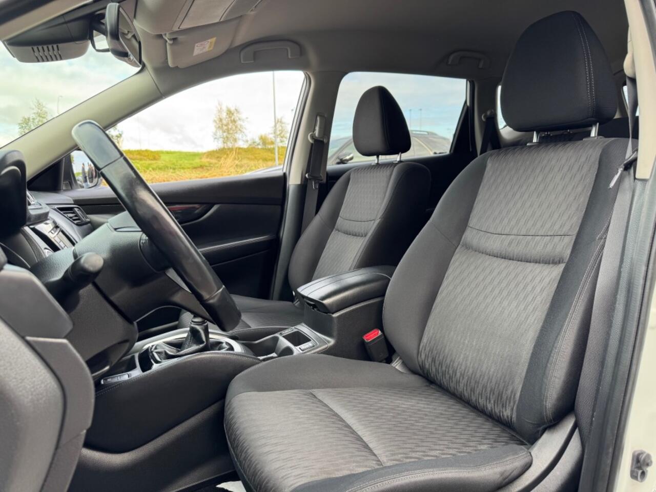 Nissan X-TRAIL 1.3 DIG-T 163PK FACELIFT NAVIGATIE CAMERA AIRCO LMV