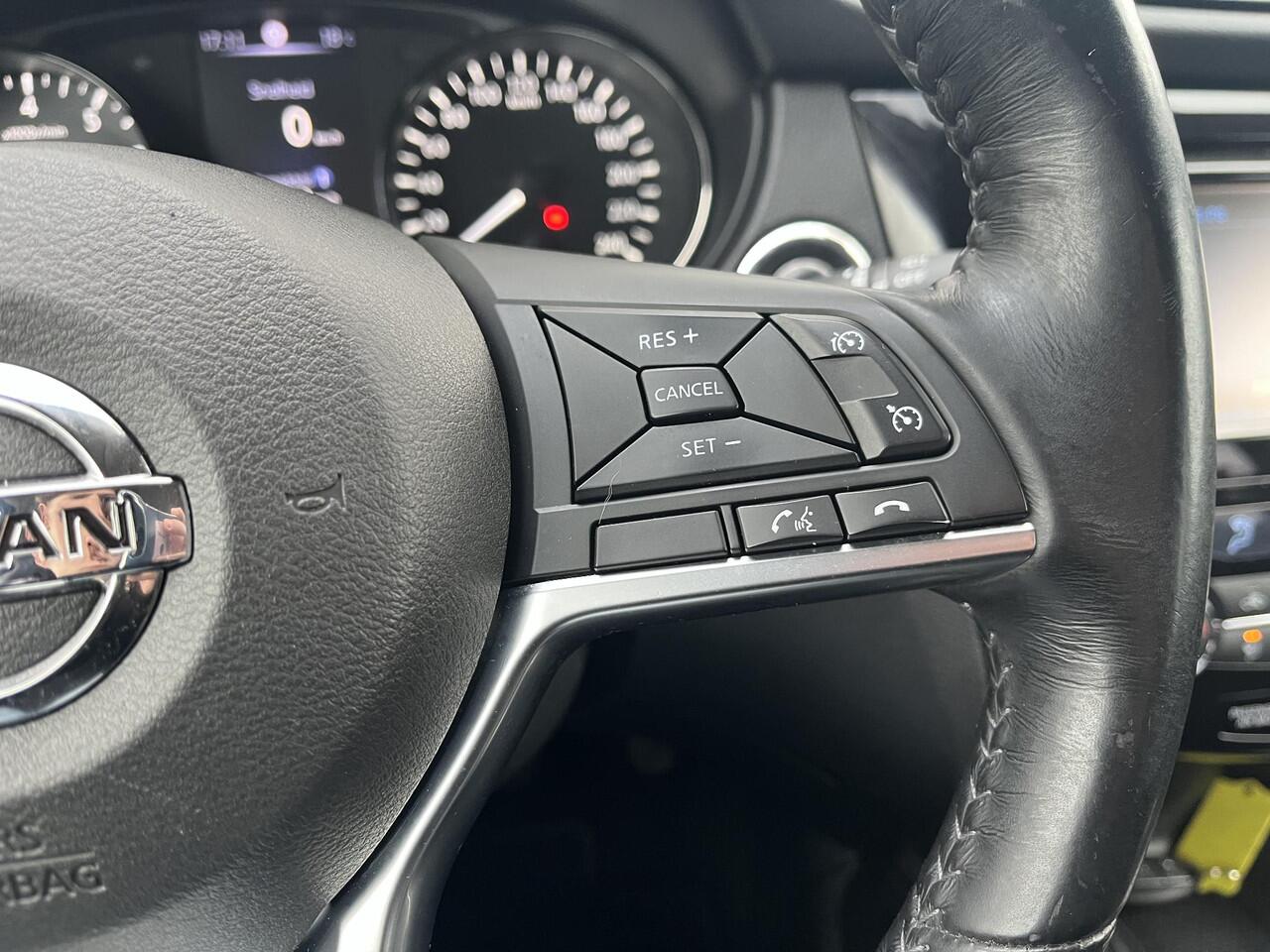 Nissan X-TRAIL 1.6 DIG-T N-Connecta / airco (automatisch)/ cruise control/ navigatiesysteem full map/ panorama dak/