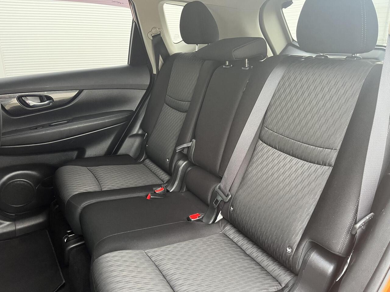 Nissan X-TRAIL 1.6 DIG-T N-Connecta / airco (automatisch)/ cruise control/ navigatiesysteem full map/ panorama dak/