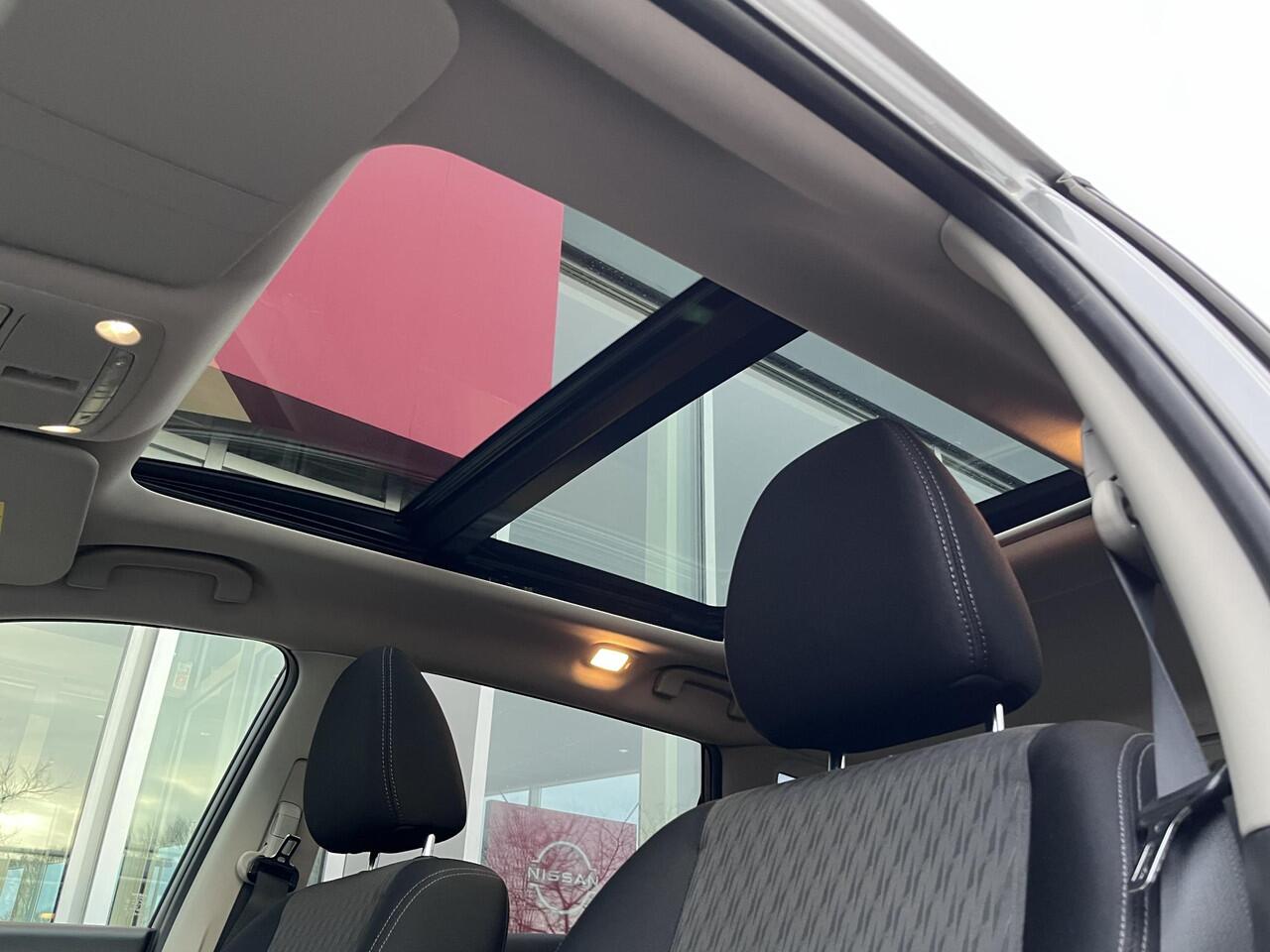 Nissan X-TRAIL 1.6 DIG-T N-Connecta Navigatie / Panoramadak / Afneembare trekhaak