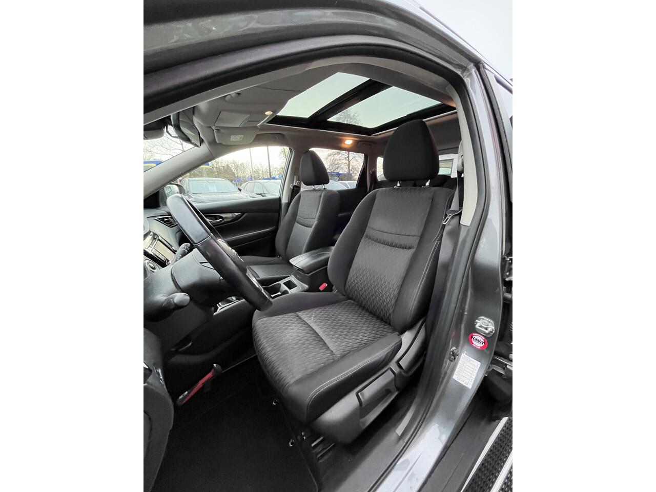 Nissan X-TRAIL 1.6 DIG-T N-Connecta Navigatie / Panoramadak / Afneembare trekhaak