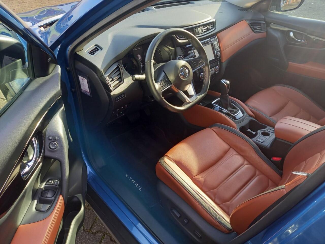 Nissan X-TRAIL 1.3 DIG-T TEKNA PREMIUM LEATHER