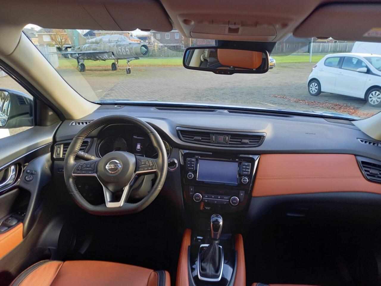 Nissan X-TRAIL 1.3 DIG-T TEKNA PREMIUM LEATHER