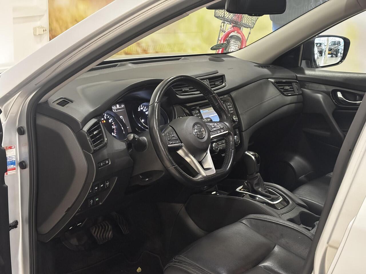 Nissan X-TRAIL 1.3 DIG-T Tekna 7p. | Leder | Panorama dak | 7 stoelen |