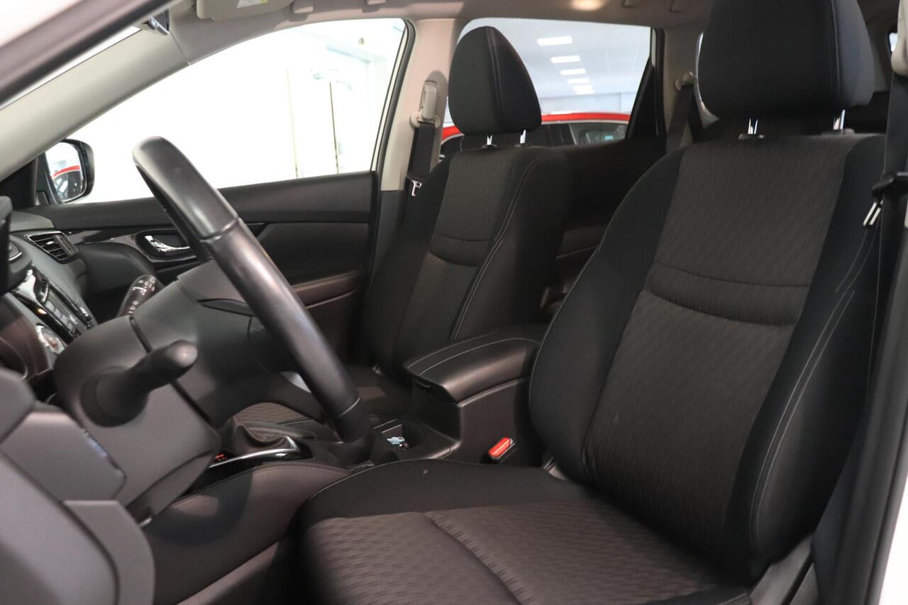 Nissan X-TRAIL 1.3 DIG-T N-Connecta | Elektr. Panoramadak | 360° Camera | Climate control | Navigatie | 1500 kg trekken | Cruise control | Achterklep elektr. |