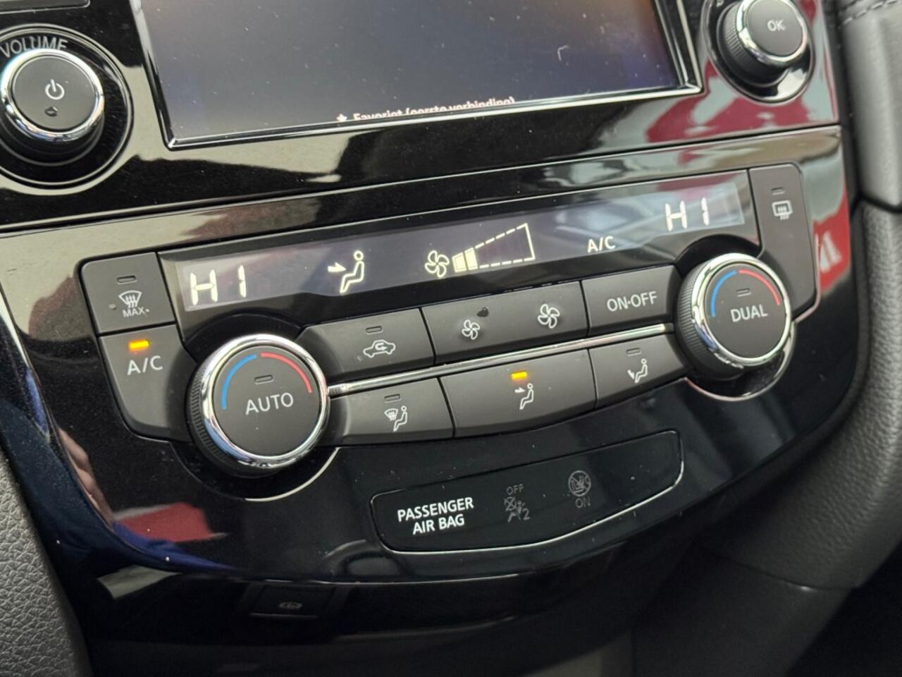 Nissan X-TRAIL 1.3 DIG-T AUT. 160PK LEER PANO-DAK NAVI TREKHAAK CAMERA AIRCO LMV