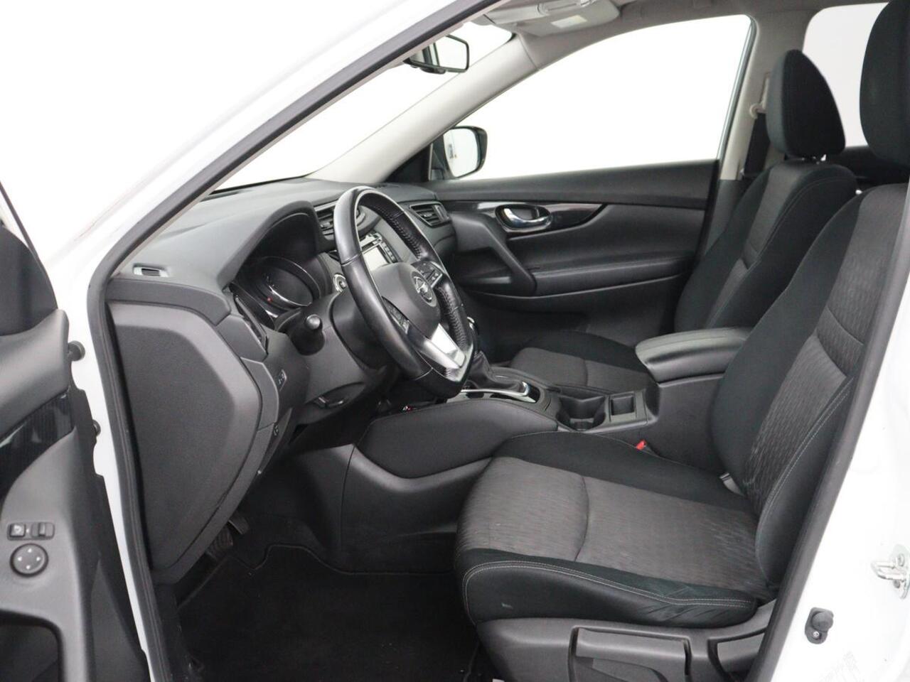 Nissan X-TRAIL 1.3 DIG-T N-Connecta | Panoramadak | 360 Camera | Carplay | Keyless | Navigatie | Parkeerhulp | Cruise control | Bluetooth | Climate control