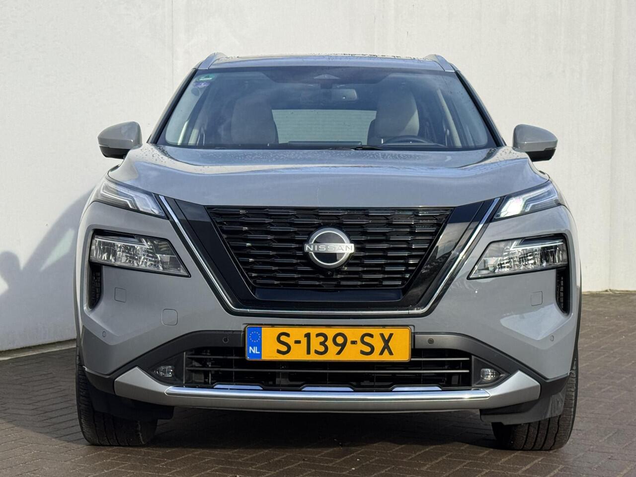 Nissan X-TRAIL 1.5 e-4orce Tekna 4WD / Stoelverwarming voor en achter / Schuif/kanteldak / Apple Carplay/Android Auto / Trekhaak (1800 KG) / 360 Graden camera