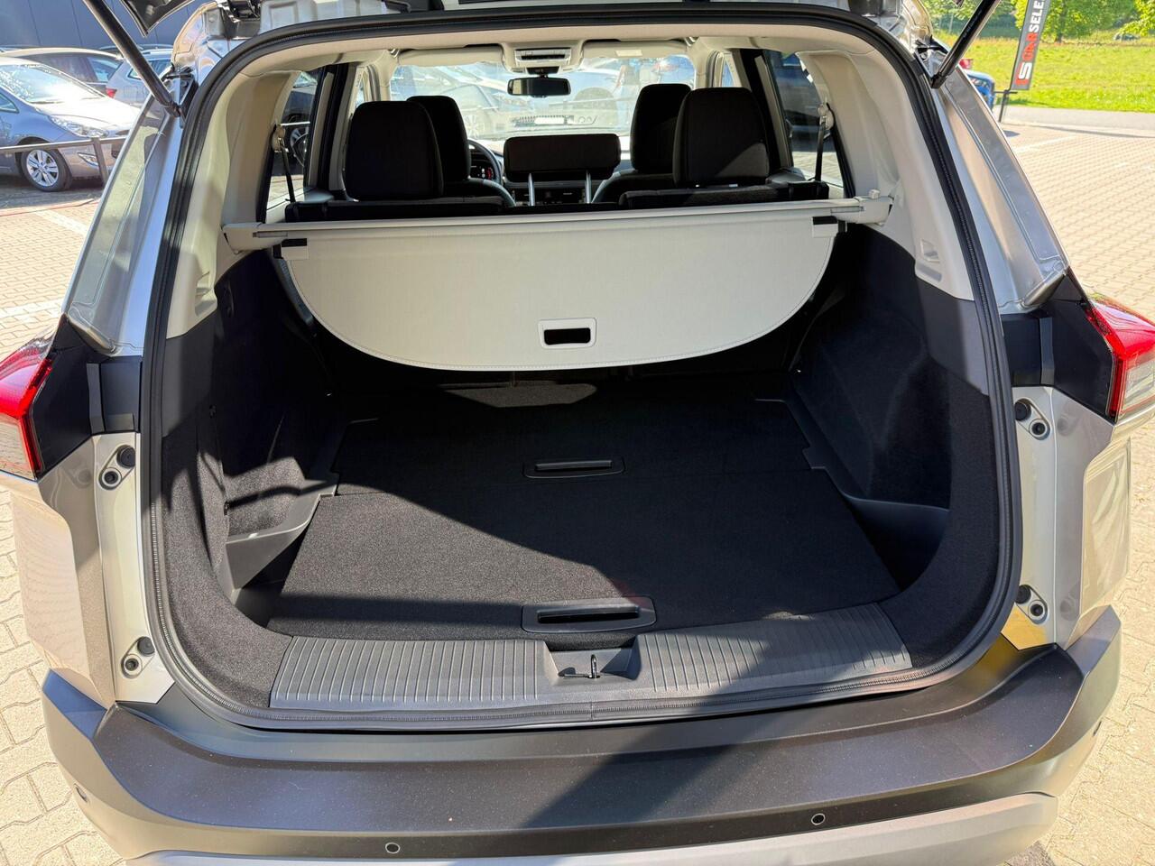 Nissan X-TRAIL 1.5 e-Power N-Connecta *360 Camera & Adap. Cruise*