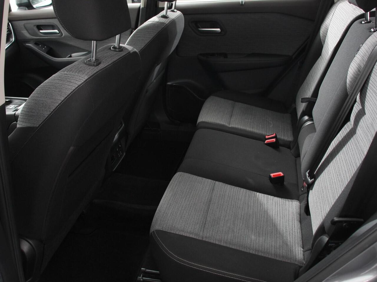 Nissan X-TRAIL 1.5 Acenta 7p. Climate Control Stoel verwarming Camera Keyless start Dab Adaptive Cruise Control