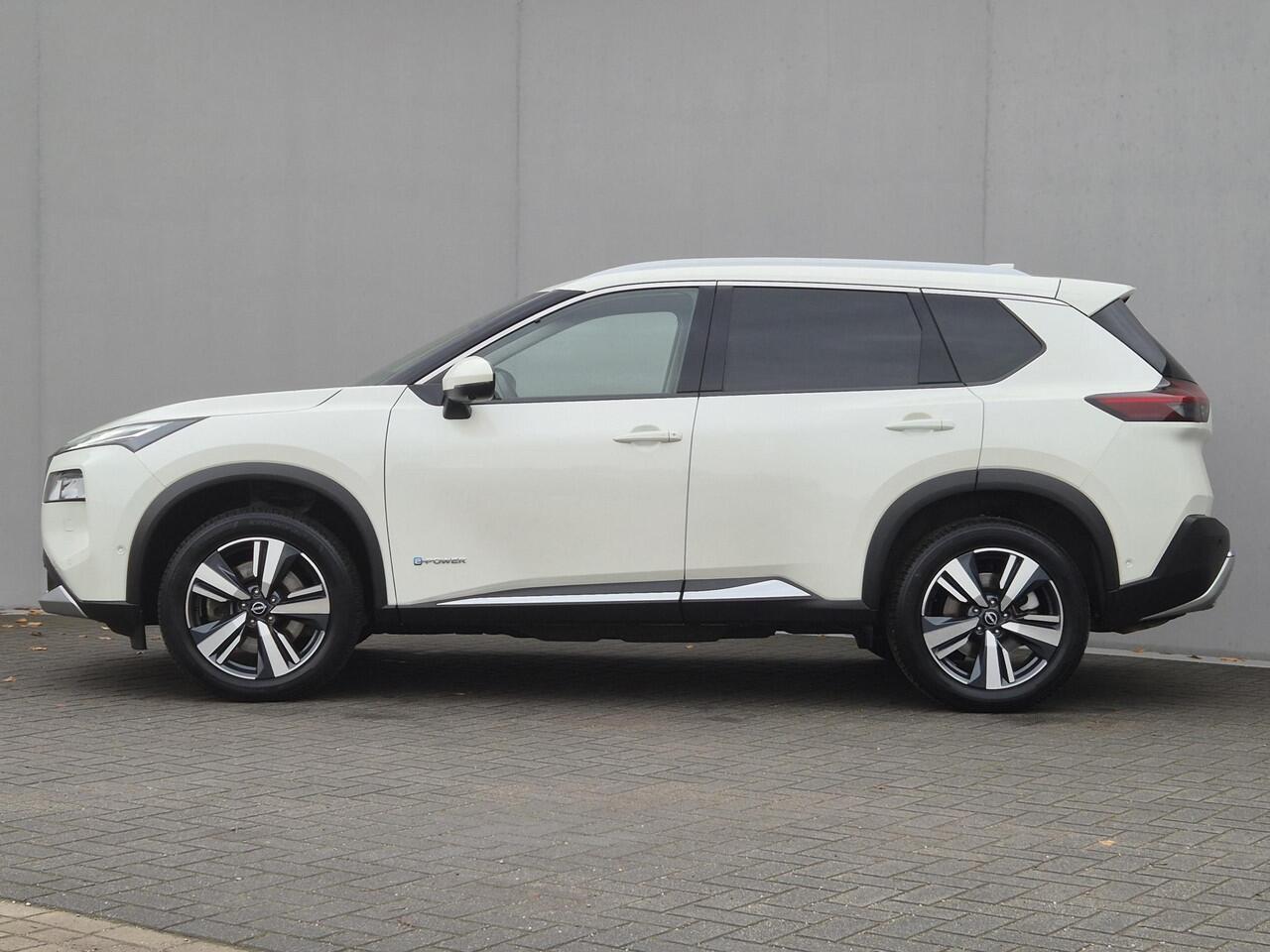 Nissan X-TRAIL 1.5 e-4orce Tekna 4WD Automaat / 1800kg Trekgewicht / HUD / Allseason banden / Elektrische achterklep Stuur-, Stoel en Achterbank verwarming / Rondomzicht camera / Adaptief CC / Voorruit verwarming / Keyless Entry/Start /