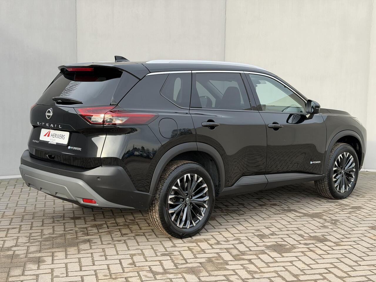 Nissan X-TRAIL 1.5 e-4orce Tekna 4WD / Fabrieksgarantie tot 10-2027 / Trekgewicht 1800 Kg / Elektr. achterklep / Elektr. Stoelen met Massage / Dodehoek Detectie / Apple Carplay & Android Auto / Stuur & Stoel en achterbankverwarming / Adaptief CC / 360 ° camera / Voorru