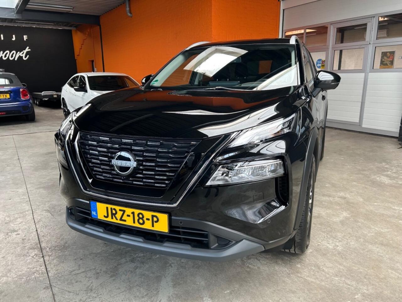 Nissan X-TRAIL 1.5 E-4 N-CON. 4WD / HUD / Trekhaak / 360camera